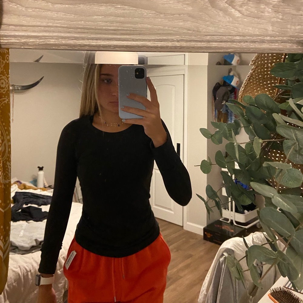 LULULEMON Long Sleeve